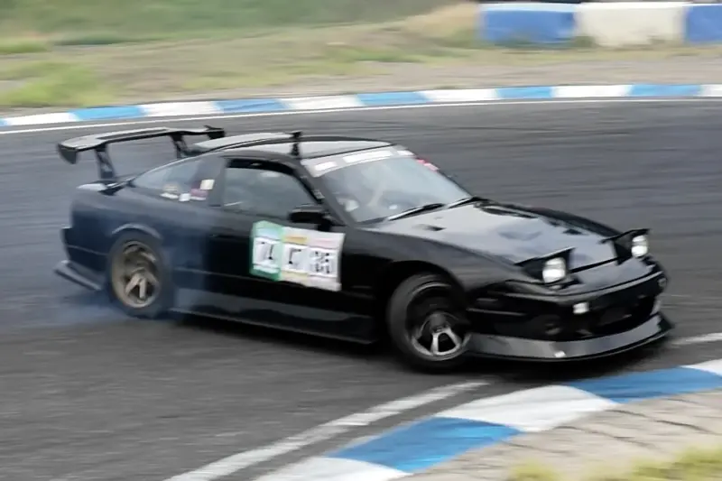廃盤！！Track's - mogake デモ Track Day Hosted by Mobara Twin Circuit | Discover JDM
